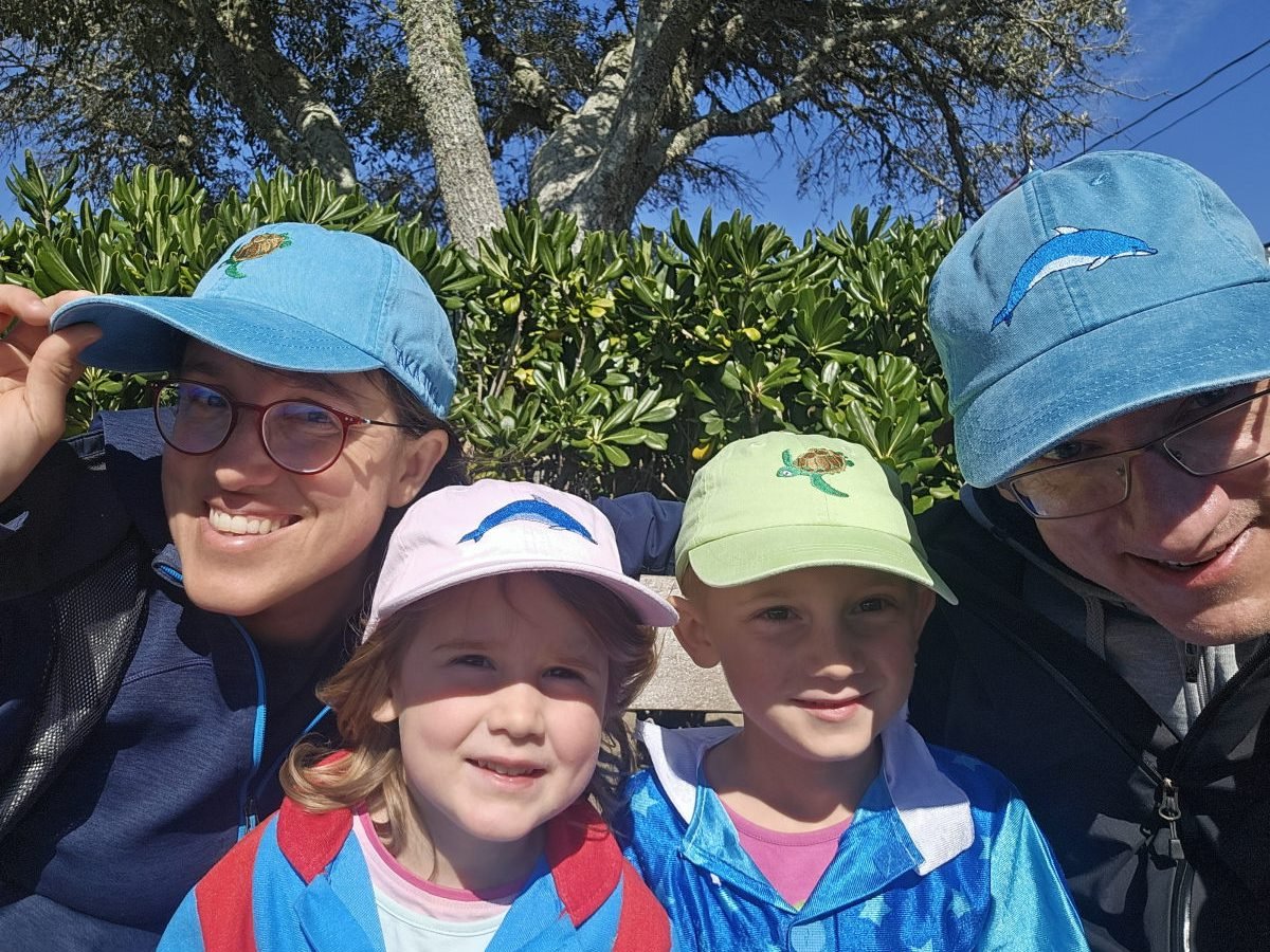 Du betrachtest gerade #6 Spotting dolphins and celebrating carnival in Beaufort North Carolina