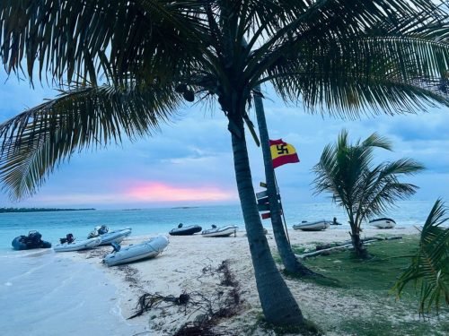 027-WhatsApp-Image-2025-05-31-at-20.37.44 1aba712d