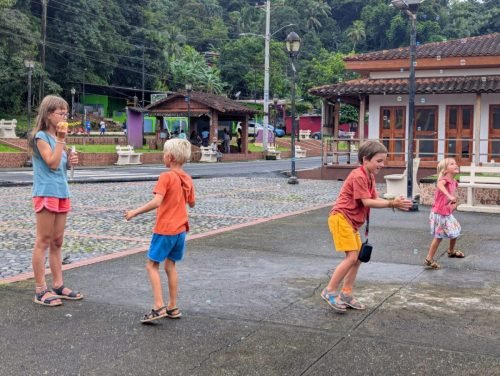 006-PXL 20250821 191239007