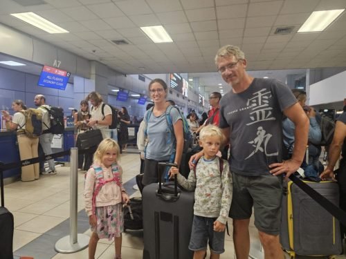 013-20250831 1915570