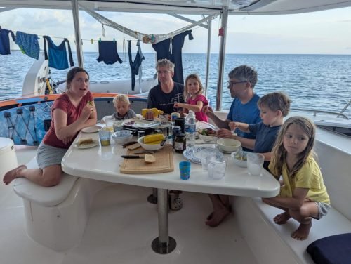 024-PXL 20250423 225638543